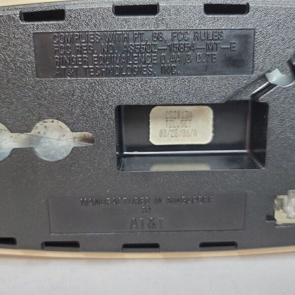 Vintage Princess Push Button Telephone AT&T Trimline 1300 Wall Desk Tan Beige - Picture 4 of 4